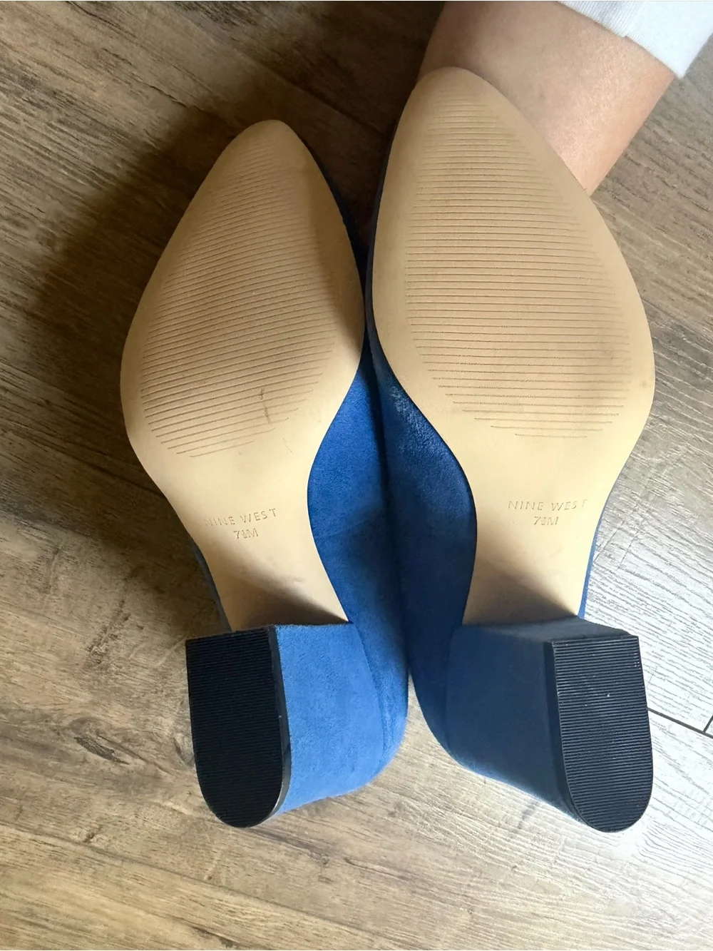 Nine West Scheila Pump Blue Suede Size 7.5
